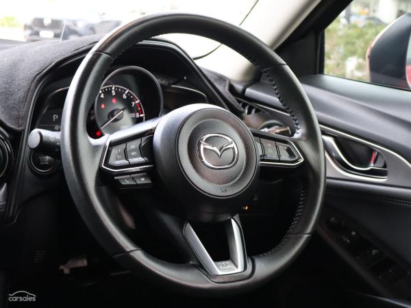 2023 Mazda CX-3 sTouring image