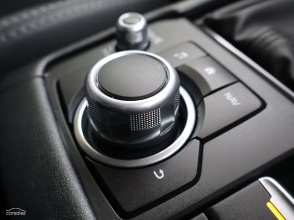 2023 Mazda CX-3 sTouring image