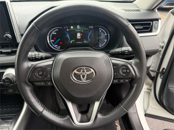 2024 Toyota RAV4 AXAH52R GX image