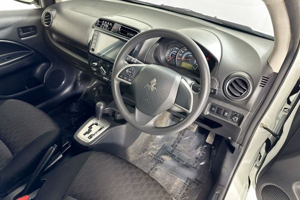 2021 Mitsubishi Mirage LB ES image