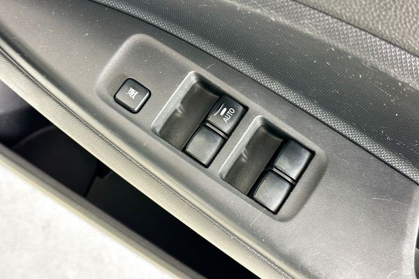2021 Mitsubishi Mirage LB ES image