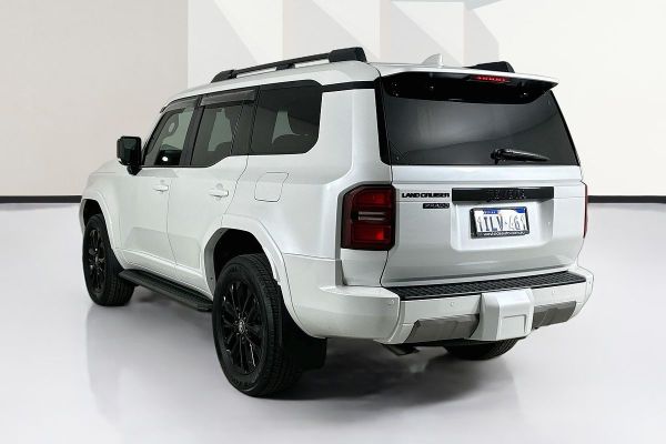 2024 Toyota Landcruiser Prado GDJ251R VX image