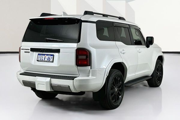 2024 Toyota Landcruiser Prado GDJ251R VX image