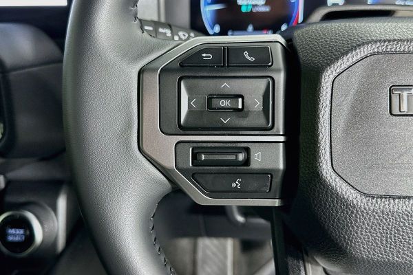 2024 Toyota Landcruiser Prado GDJ251R VX image