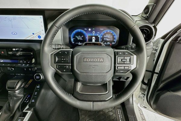 2024 Toyota Landcruiser Prado GDJ251R VX image