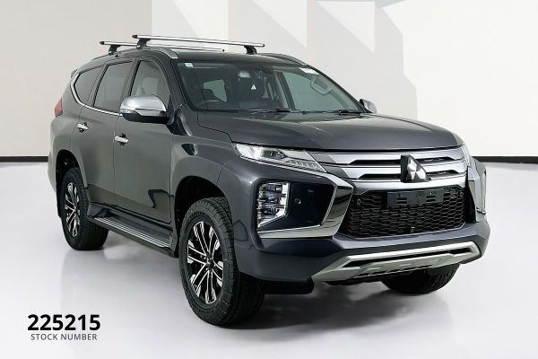 2024 Mitsubishi Pajero Sport QF Exceed image