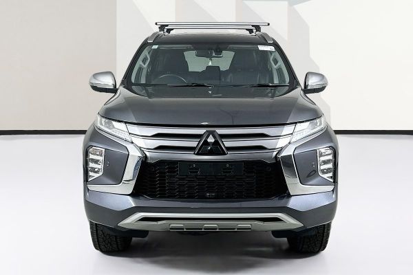 2024 Mitsubishi Pajero Sport QF Exceed image