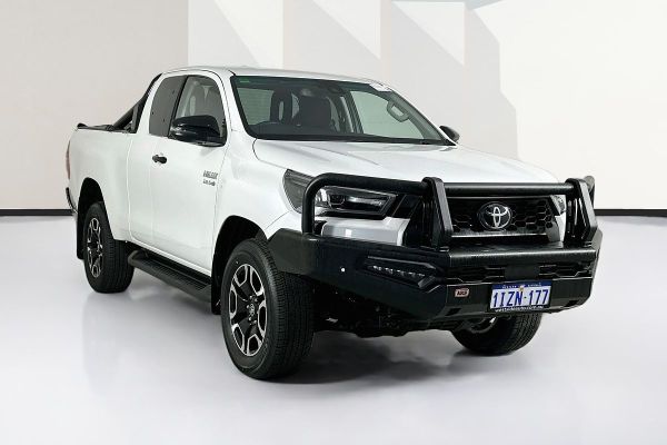 2024 Toyota Hilux GUN126R SR5 image