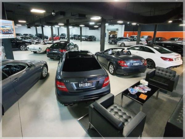 2021 Mercedes-Benz GLB-Class X247 GLB200 image