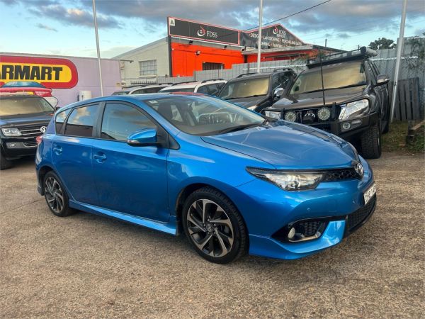 2016 TOYOTA COROLLA 5D HATCHBACK ZRE182R MY15 SX image