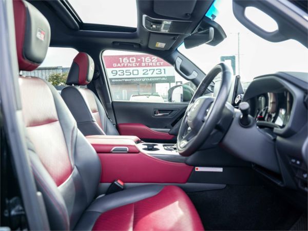 2024 Toyota Landcruiser FJA300R GR Sport image