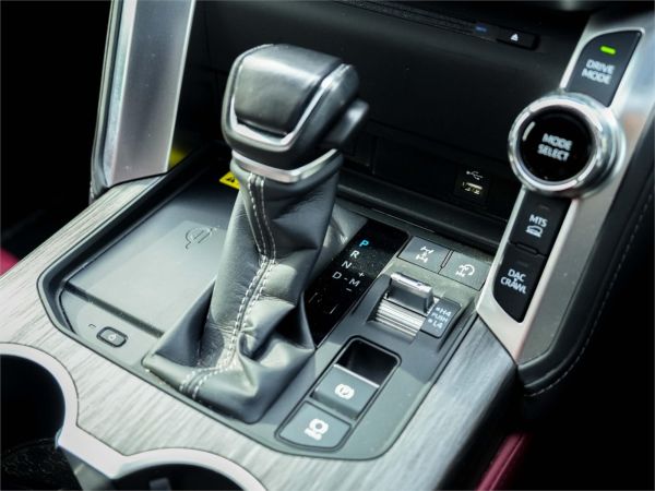 2024 Toyota Landcruiser FJA300R GR Sport image