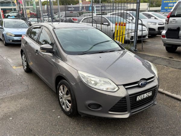 2012 FORD FOCUS 5D HATCHBACK LW AMBIENTE image