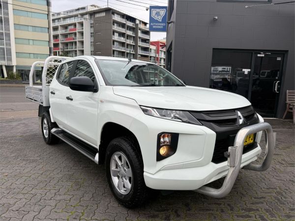 2021 MITSUBISHI TRITON DOUBLE C/CHAS MR MY21 GLX ADAS (4x4) image