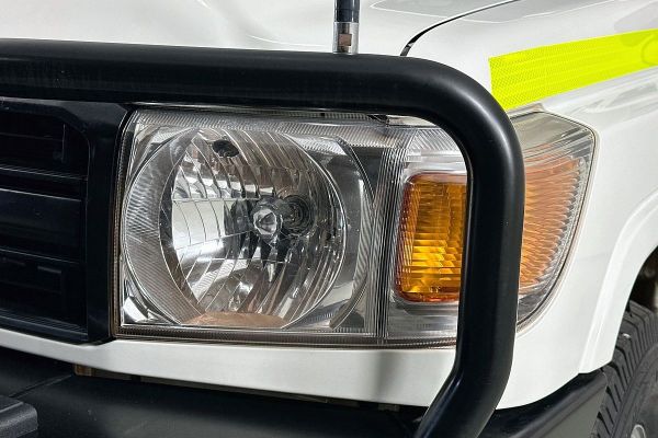 2021 Toyota Landcruiser VDJ79R Workmate image
