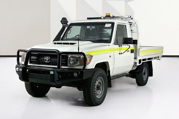 2021 Toyota Landcruiser VDJ79R Workmate image