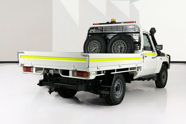 2021 Toyota Landcruiser VDJ79R Workmate image