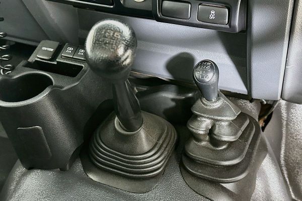 2021 Toyota Landcruiser VDJ79R Workmate image