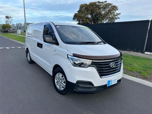 2020 Hyundai iLoad TQ4 3S Liftback image