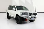 Image for 2021 Toyota Landcruiser VDJ200R Sahara
