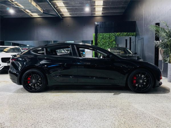 2021 Tesla Model 3 MY21 Long Range image