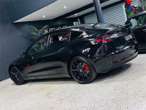 2021 Tesla Model 3 MY21 Long Range image