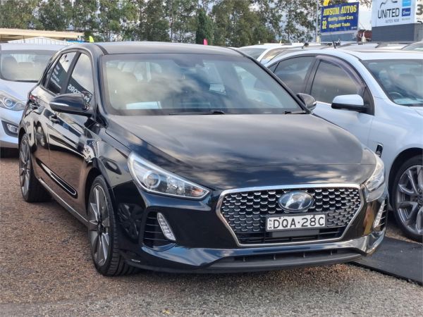 2017 HYUNDAI i30 4D HATCHBACK PD SR image