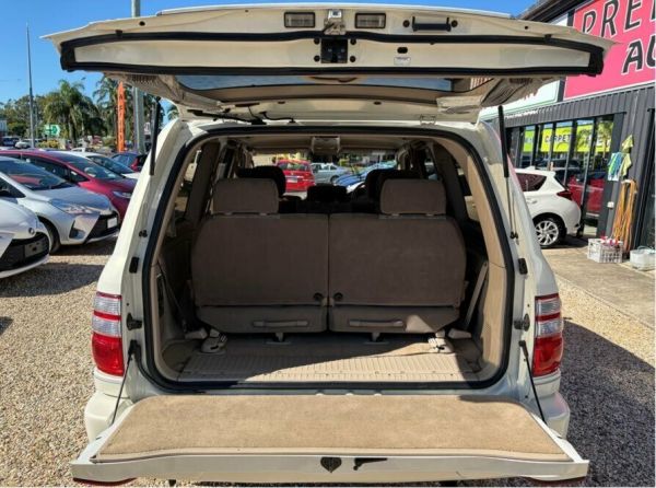 2000 Toyota Landcruiser FZJ105R GXL (4x4) White 4 Speed Automatic 4x4 Wagon image