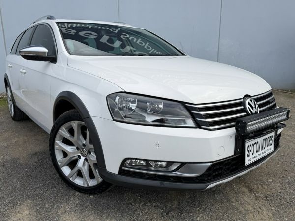 2014 Volkswagen Passat 3C MY14 Alltrack White 6 Speed Direct Shift Wagon image
