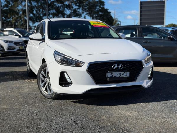 2018 HYUNDAI i30 4D HATCHBACK PD ACTIVE image
