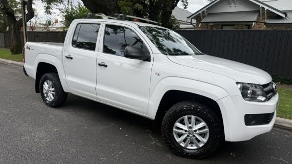 2016 Volkswagen Amarok 2H MY16 TDI420 Core Edition (4x4) White Crystal 8 Speed Automatic image
