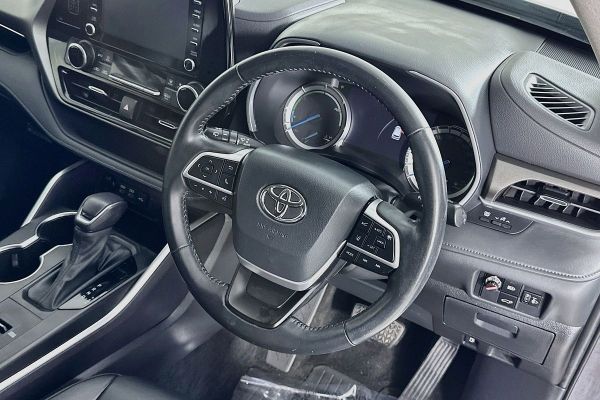 2022 Toyota Kluger AXUH78R GXL image
