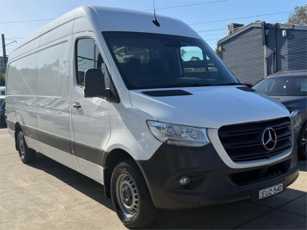 2022 Mercedes-Benz Sprinter VS30 315 image