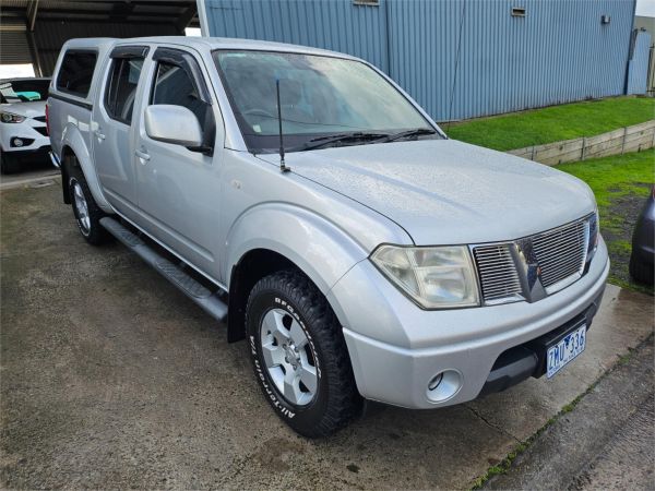 2010 Nissan Navara Utility D40 ST image