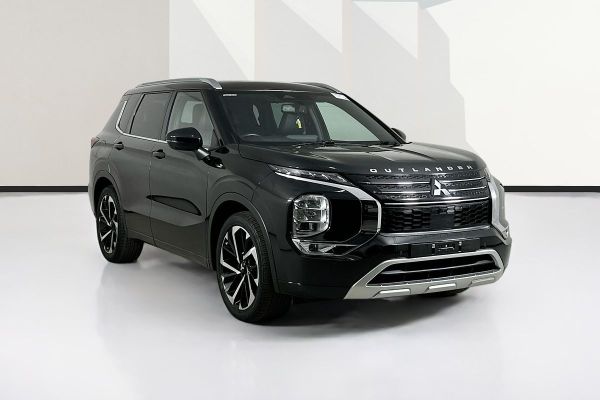 2022 Mitsubishi Outlander ZM Exceed image