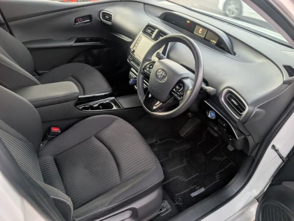2022 TOYOTA PRIUS plug in (HYBRID) image