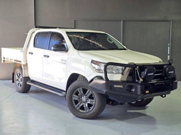 2022 TOYOTA HILUX SR (4x4) GUN126R image
