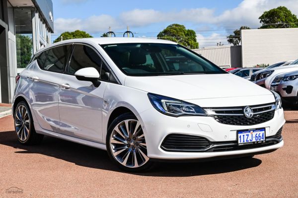 2019 Holden Astra  RS-V image