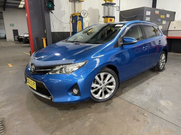 2014 Toyota Corolla ZRE182R Levin SX Blue 6 Speed Manual Hatchback image
