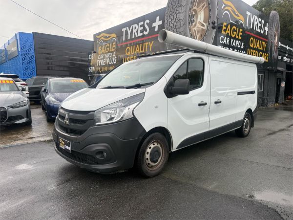 2021 Mitsubishi Express SN MY22 GLX image