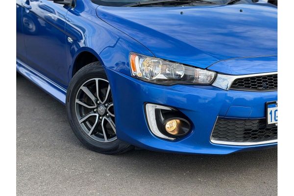 2017 Mitsubishi Lancer ES Sport CF image