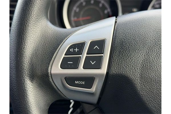 2017 Mitsubishi Lancer ES Sport CF image
