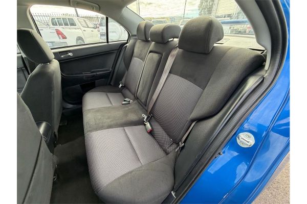 2017 Mitsubishi Lancer ES Sport CF image