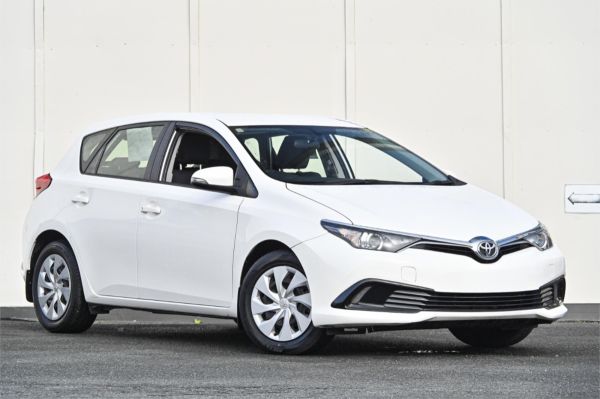 2018 Toyota Corolla Hatchback ZRE182R Ascent image