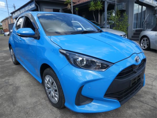 2020 TOYOTA YARIS 5D HATCHBACK MXPH10R SX HYBRID image