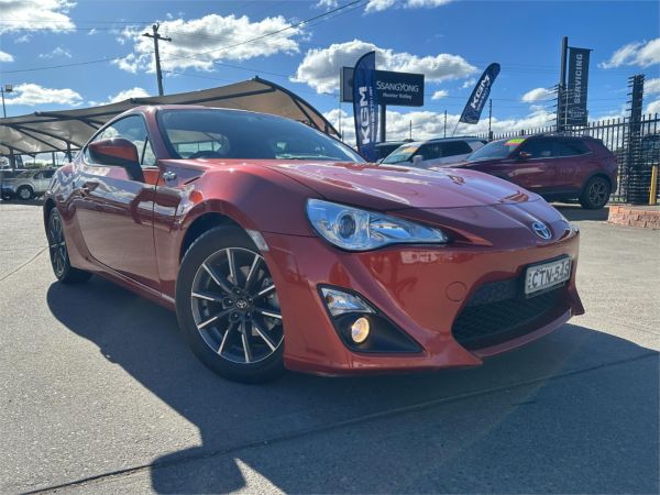 2014 TOYOTA 86 2D COUPE ZN6 MY14 GT image