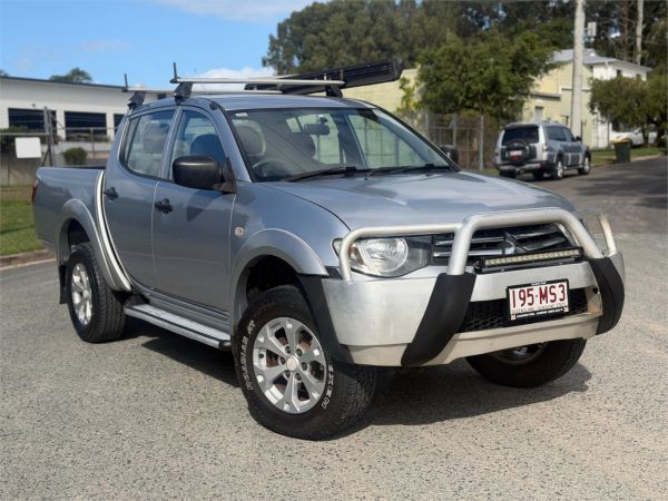2014 Mitsubishi Triton Utility MN MY15 GLX image