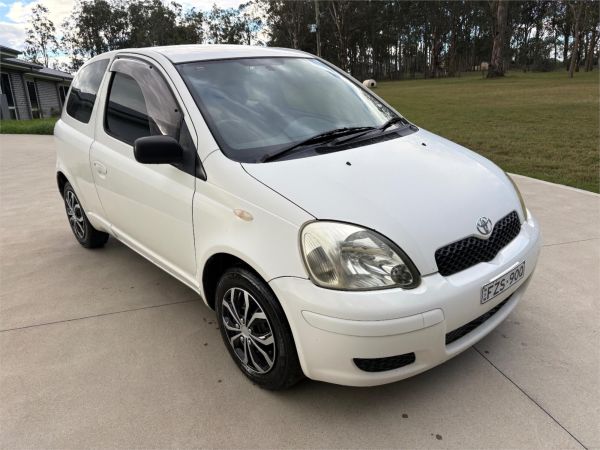 2004 Toyota Echo Hatchback NCP10R MY03 image
