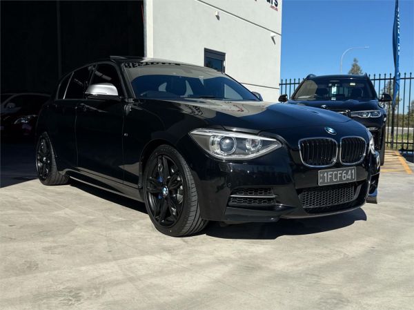 2015 BMW 1 Series Hatchback F20 MY0714 M135i image