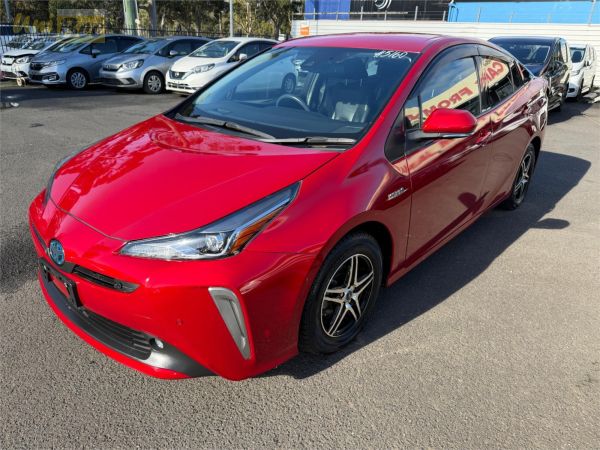 2020 Toyota Prius Liftback ZVW55 4WD image